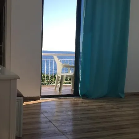 Anessa Beach Hotel
