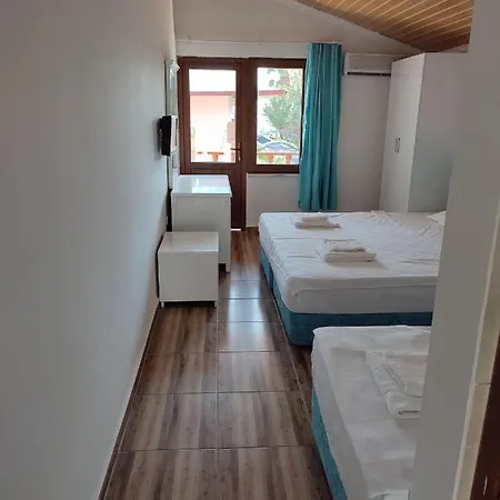 Anessa Beach Hotel Okurcalar