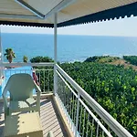 Anessa Beach Hotel Szálloda 4*