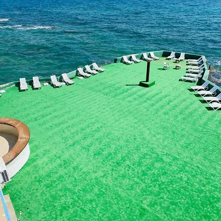 Anessa Beach Hotel Hotel 4*